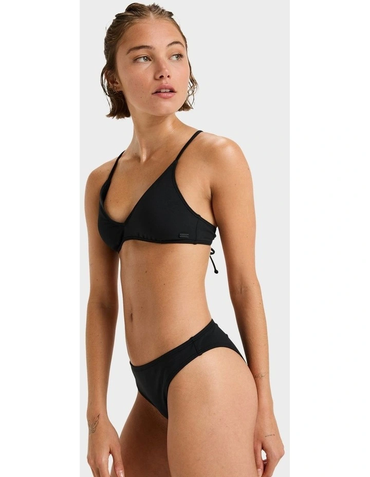 Beach Classics Bikini Top in Black image 3