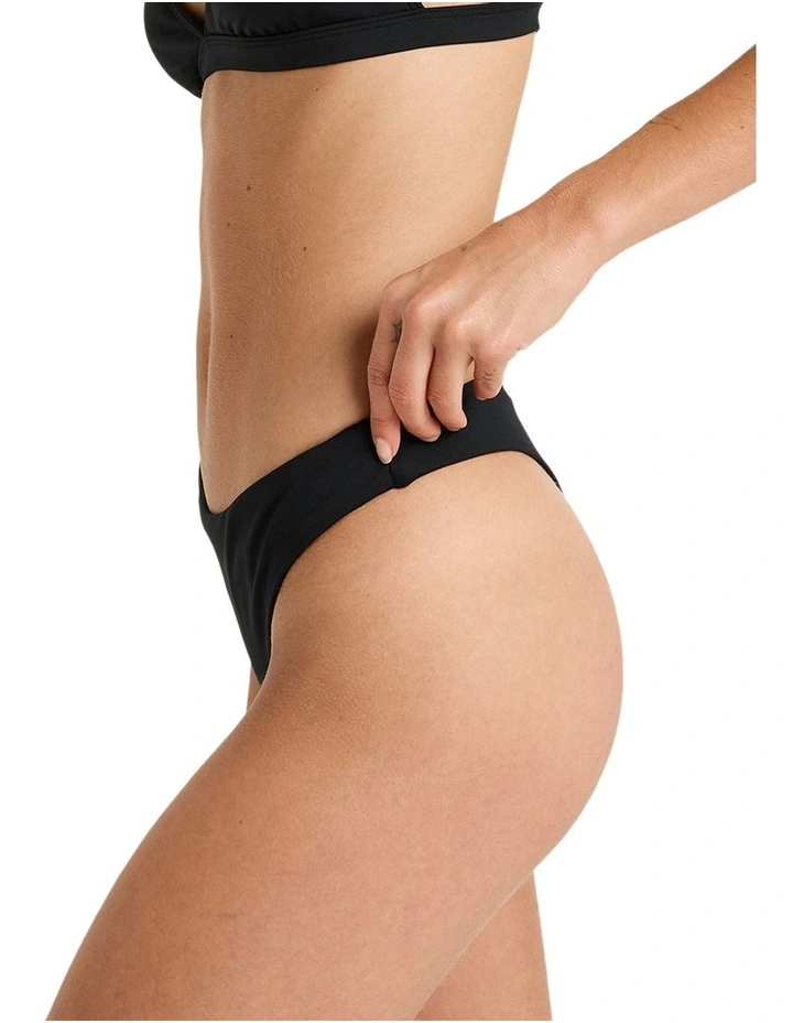 Beach Classic Bikini Bottom in Black image 2