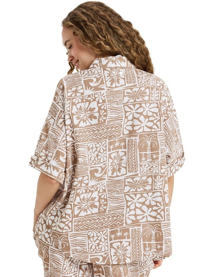 Beachy Nostalgia Slub Short Sleeve Shirt in Brown image 2