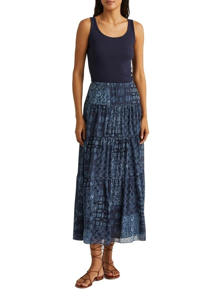 Geo-Print Crinkle Georgette Skirt in Blue image 3