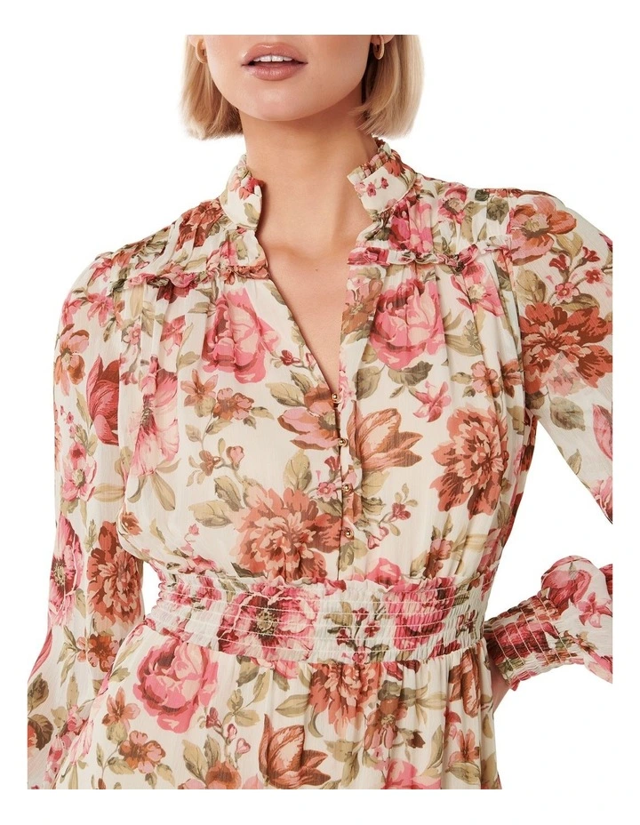 Gabrielle Long Sleeved Midi Dress in Coral image 4