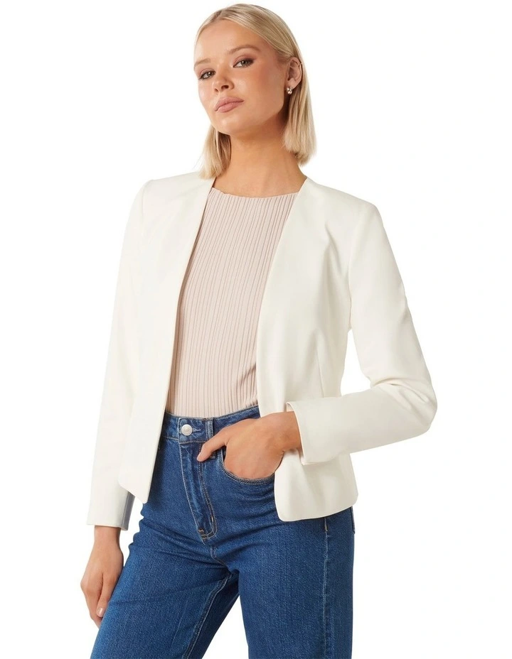 Alyssa Fitted Blazer in White image 3