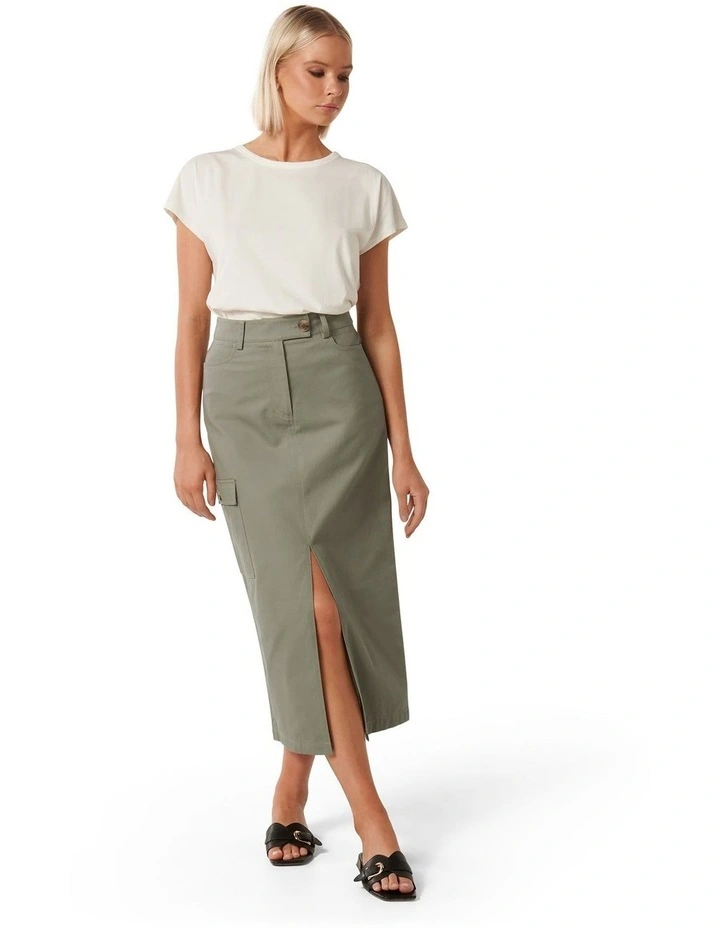 Evelyn Split Midi Skirt in Green image 5