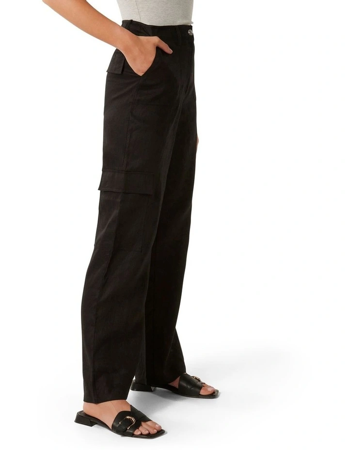 Casey Linen Cargo Pants in Black image 4