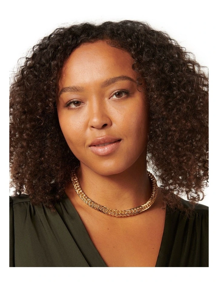 Signature Cole Chunky Necklace in Gold image 2