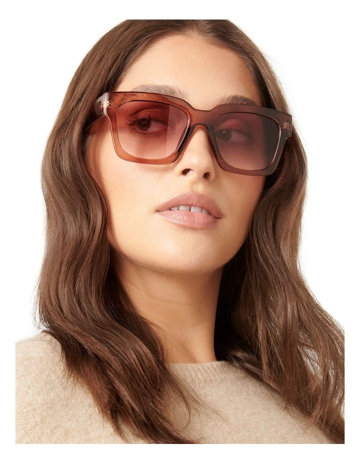 Phoebe Square Frame Sunglasses in Pink image 2
