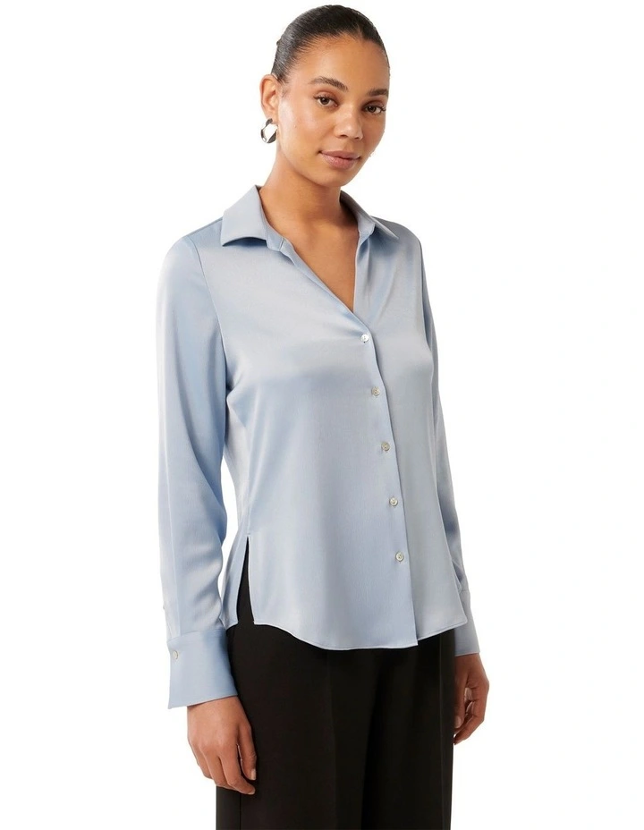Fiona Textured Shirt in Blue image 3