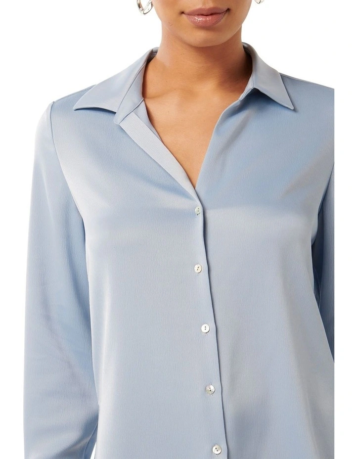 Fiona Textured Shirt in Blue image 4