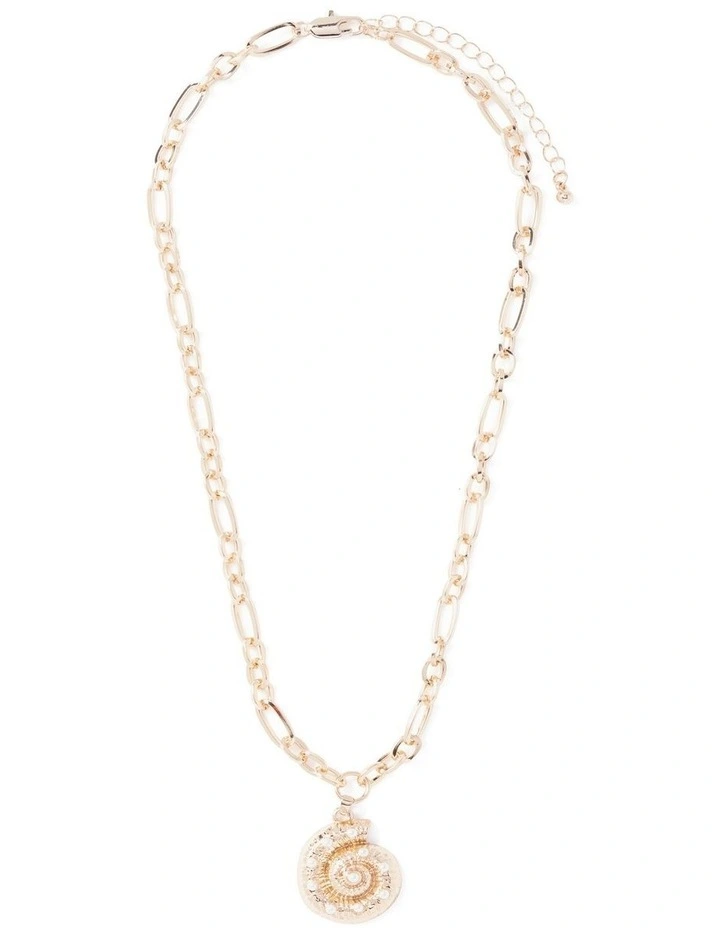 Signature Selene Shell Pendant in Gold image 1