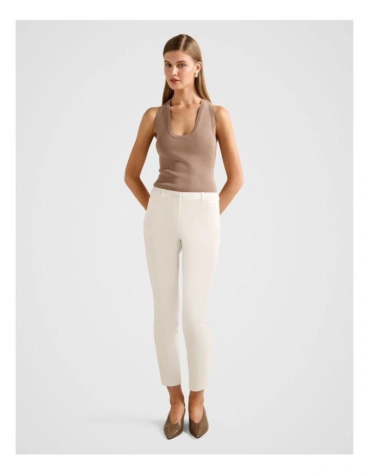 Grace 7/8th Slim Pants in White image 5