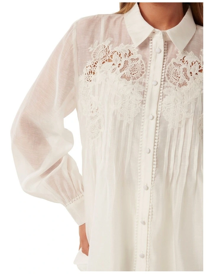 Azura Embroidered Shirt in Porcelain image 4