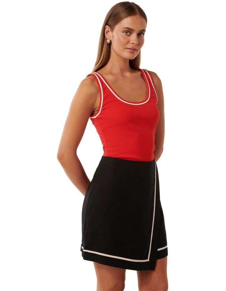 Rita Tipped Scoop Tank Top in Red image 3