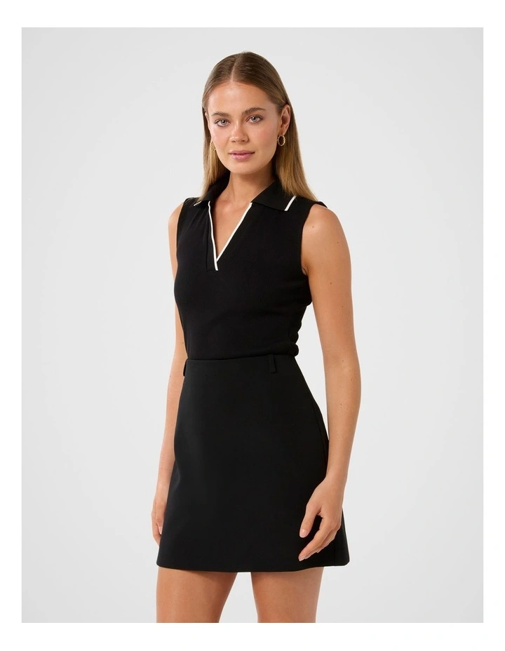 Anthea Tipped Edge Polo Top in Black image 3