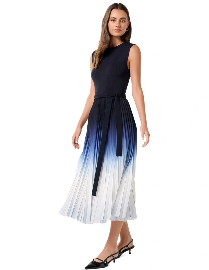 Elara Ombre Pleated Midi Dress in Navy image 3