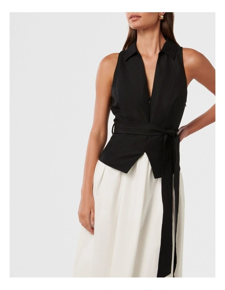 Liana 2 in 1 Collared Midi Dress in White image 4