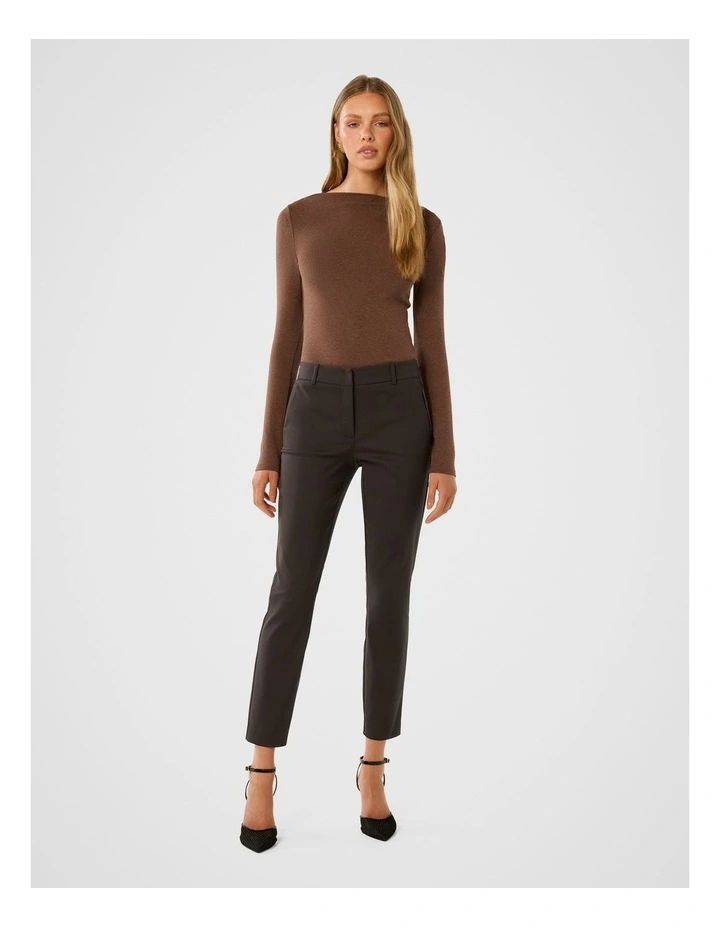 Grace 7/8th Slim Pants in Brown image 5