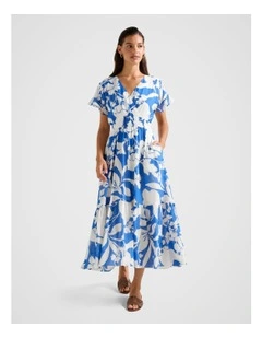 Jada Flutter Sleeves Midi Dress in Blue