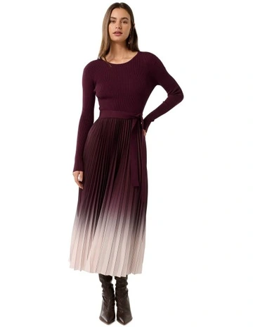 Harmony Crew Ombre Pleated Midi Dress in Red