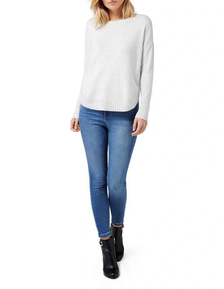 Lucy Curved Hem Jumper image 4