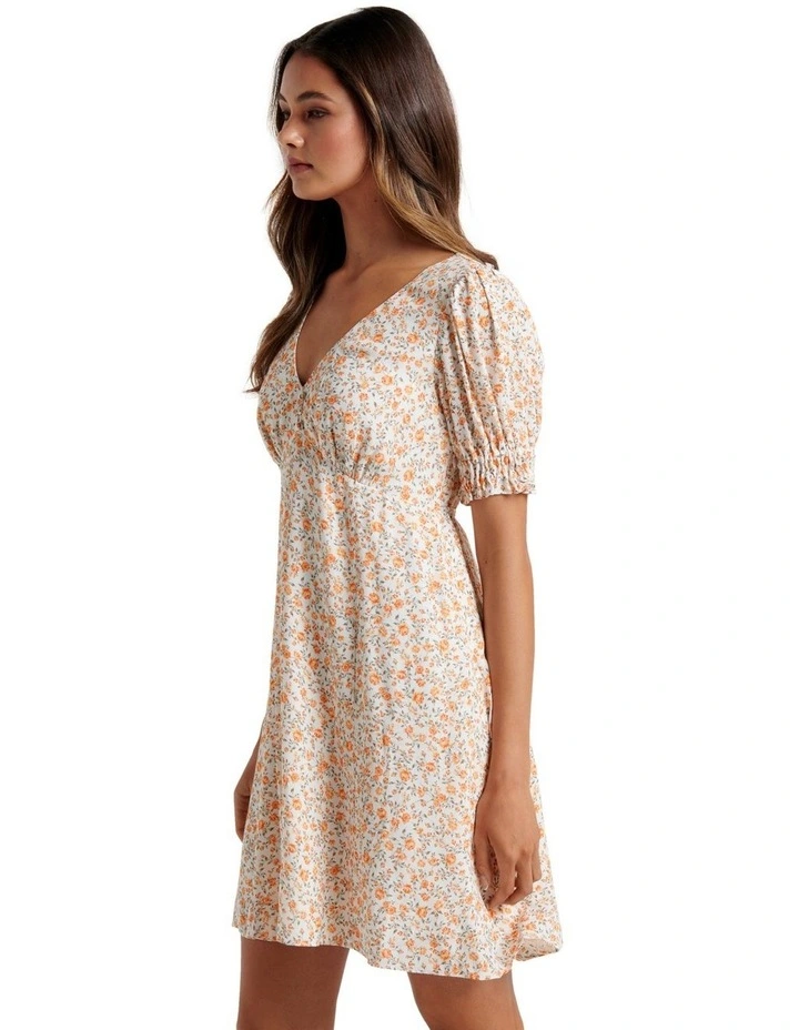 Emily Skater Mini Dress in Peach Montebello Ditsy image 3