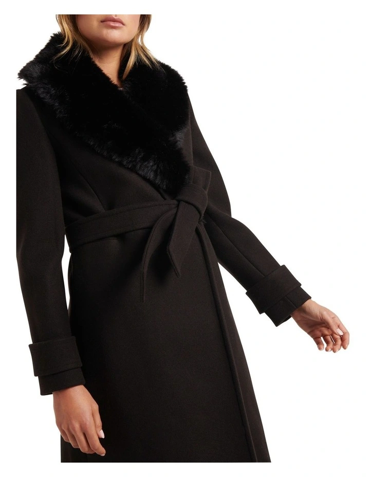 Nora Fur Collar Coat in Black image 4
