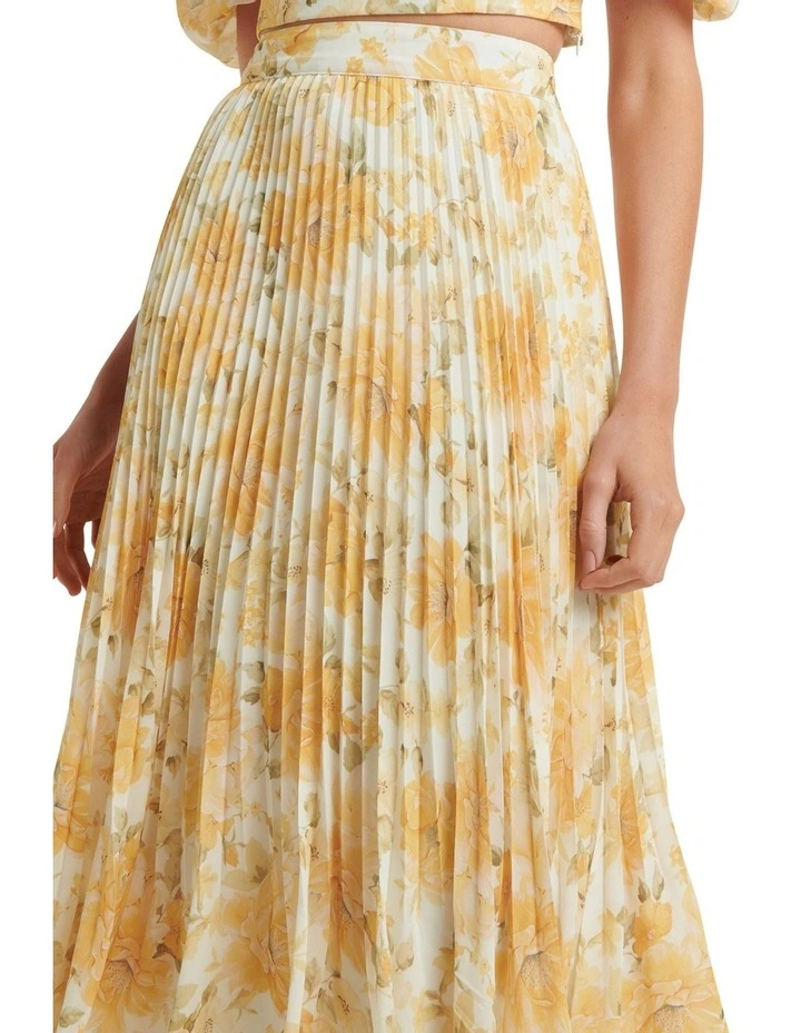 Hazel Pleated Midi Skirt in Gold image 4