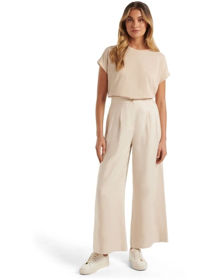 Cassie Boyfriend Tee in Cream image 5
