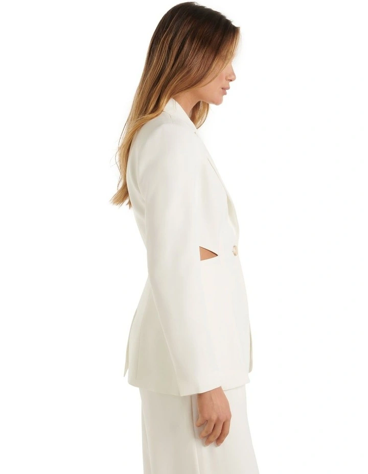 Cilla Cut Out Blazer In Cream image 3