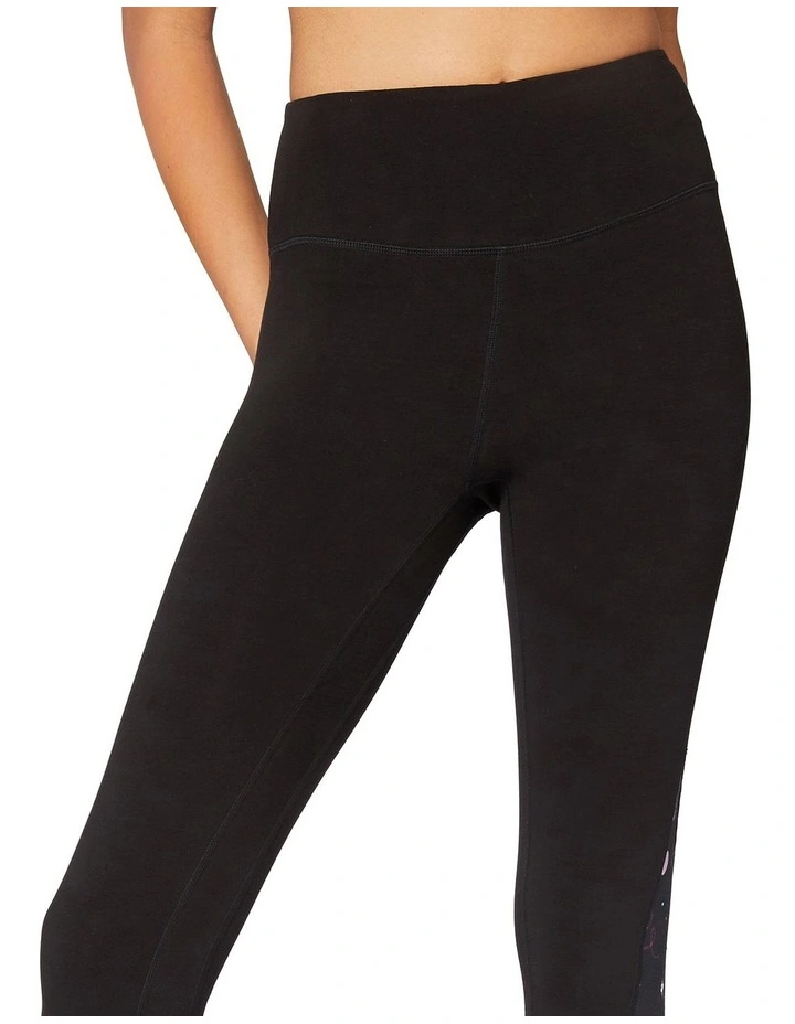 black leggings high waisted
