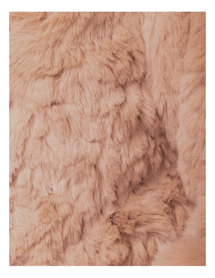Evianna Faux Fur Jacket in Light Brown image 6