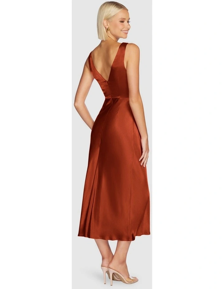 Jayla Twist Front Midi Dress in Rust image 2