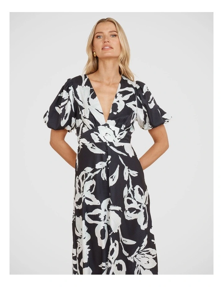 Jeanie V-Neck Maxi Dress in Multi image 5