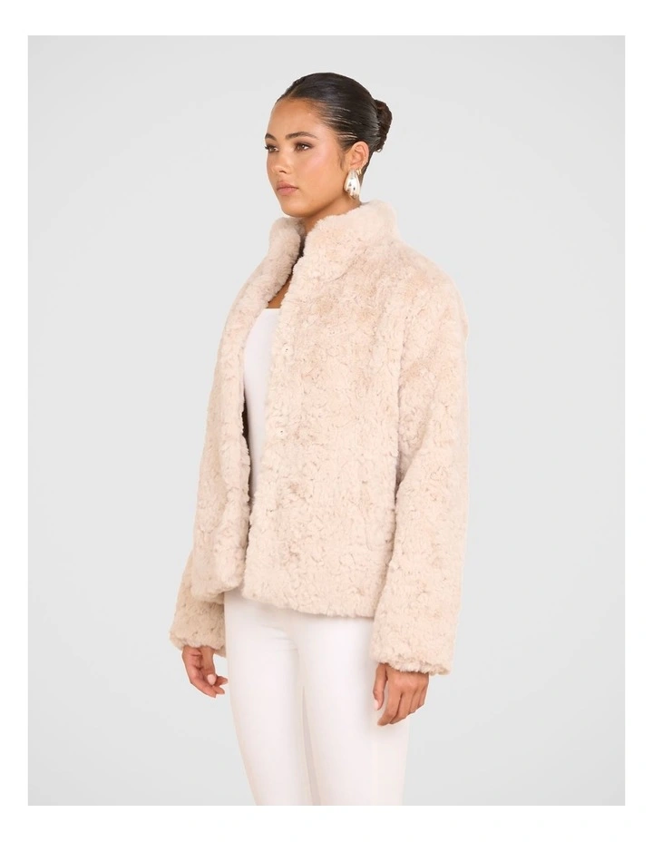 Elara Faux Fur Jacket in Beige image 3