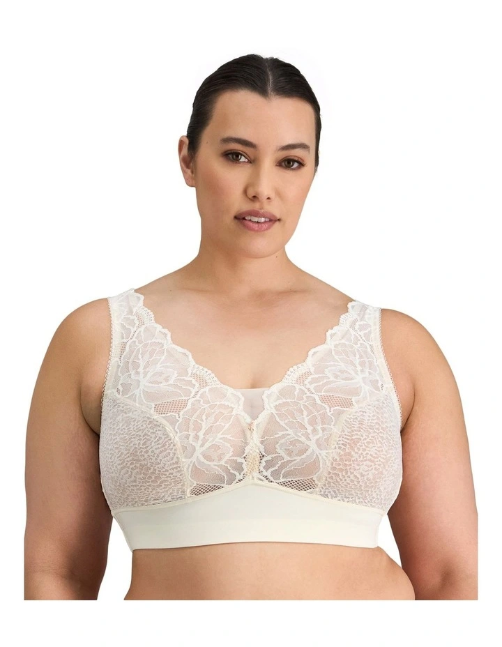 Midnight Express Wirefree Bra in Egret image 1