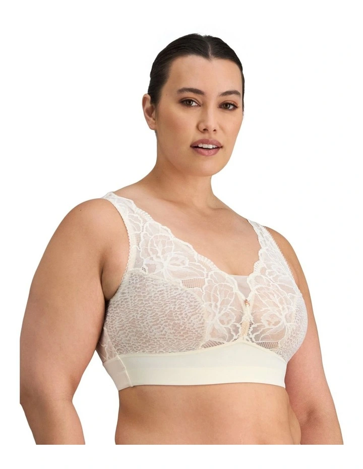 Midnight Express Wirefree Bra in Egret image 3