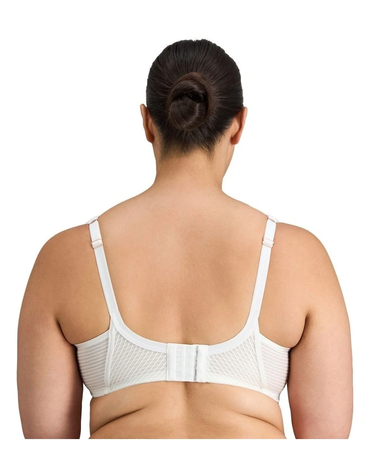 Perfect Lines Contour Bra in White image 2