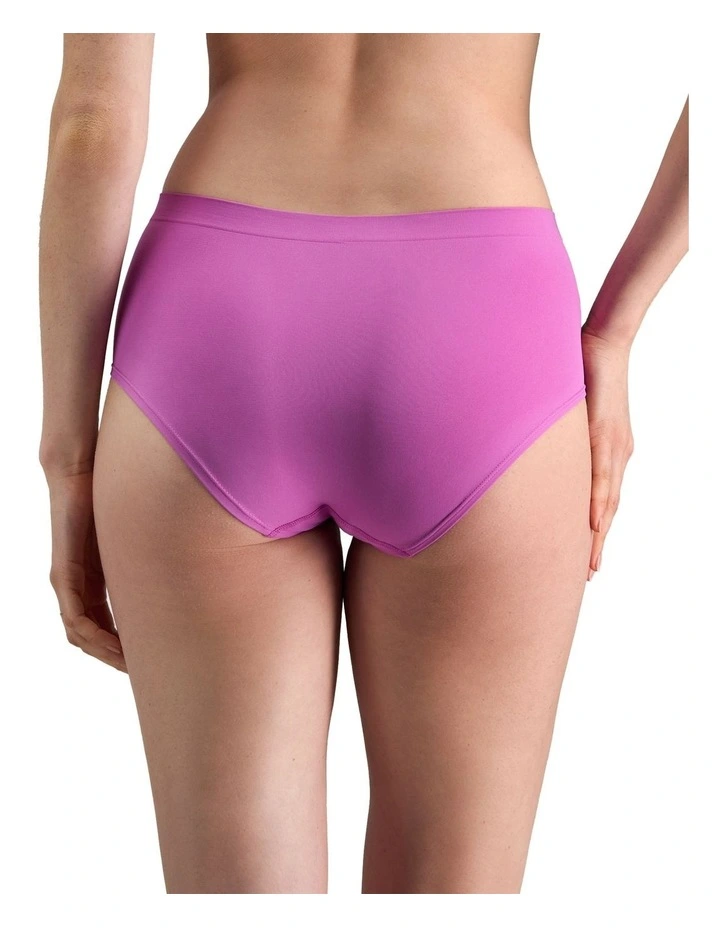 Seamless Soft Full Brief in Radiant Orchid image 2
