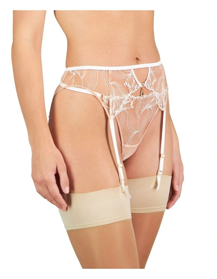 Eros Suspender in Sugar image 2