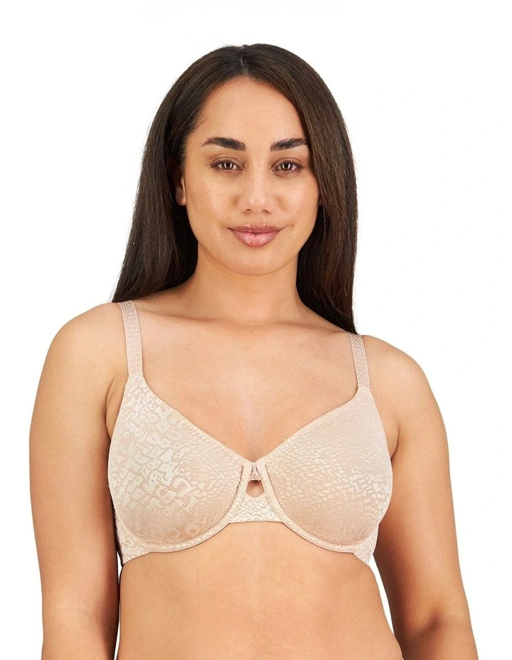 Manifest Underwire Bra in Latte image 1
