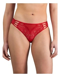 Laura Bikini in Salsa