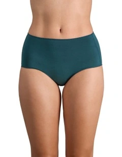 Au Naturel Full Brief in Mediterranea