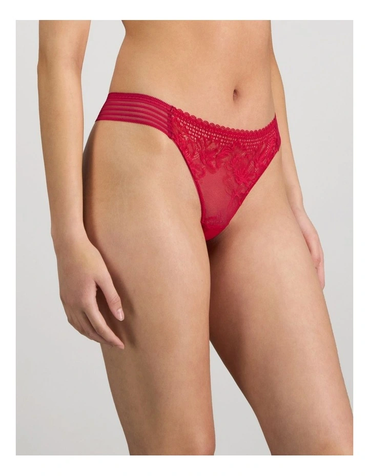 Lucille Thong in Jazzy image 3