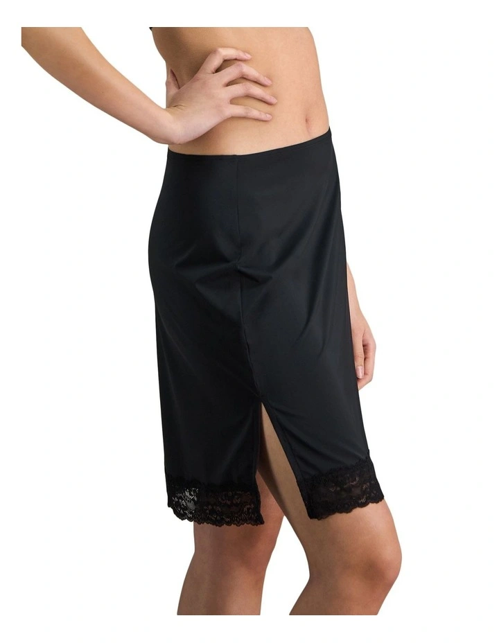 Understatement Bra & Lingerie Solutions in Black image 3