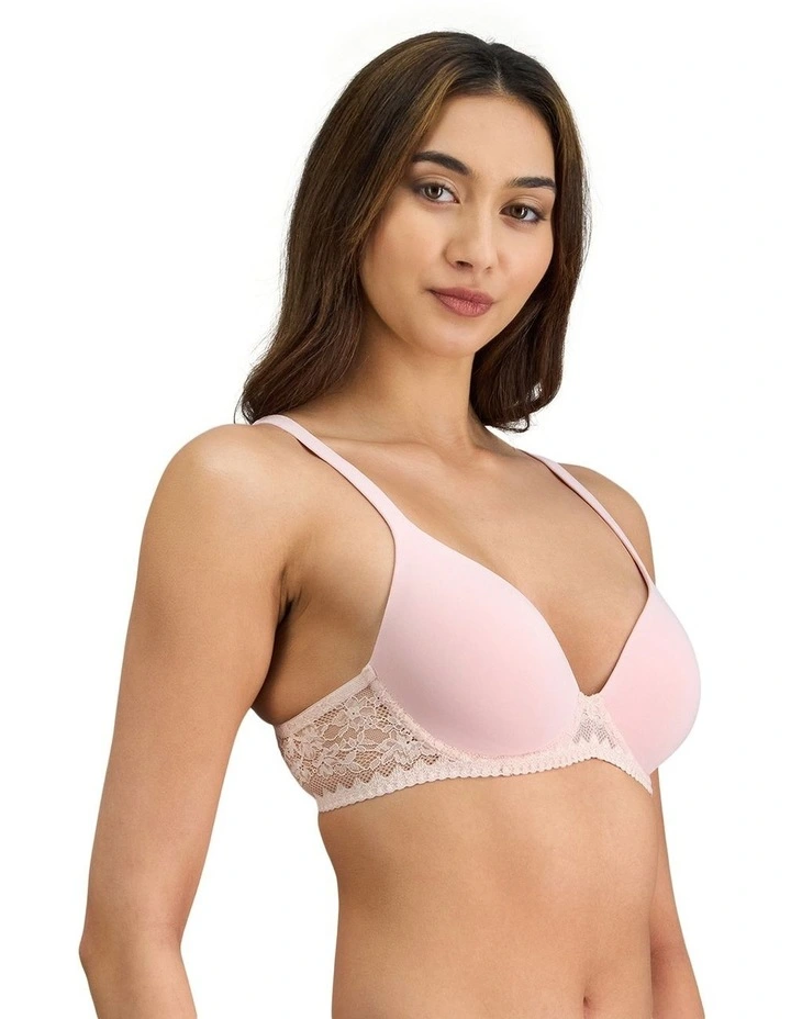 Bendon Dream-Fit Contour Bra in Pale Lilac image 3