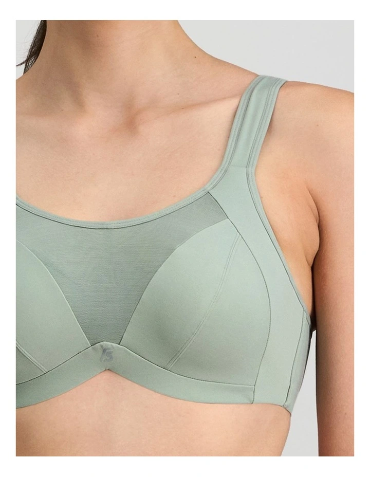 Power Underwire Bra in Iceberg Green image 5