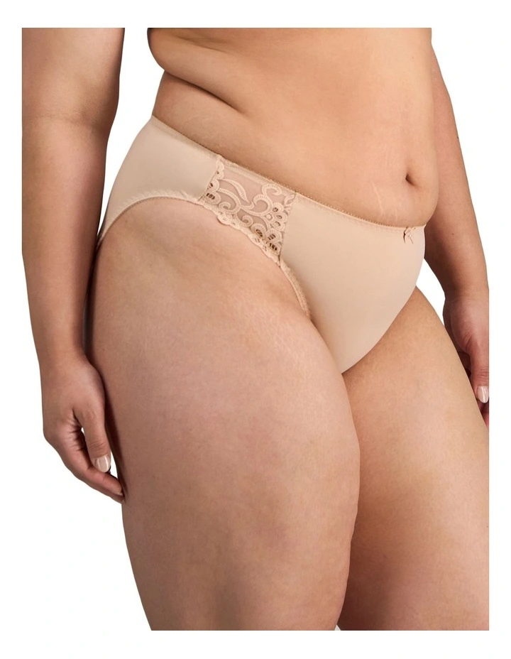 Coral Hikini in Latte image 4