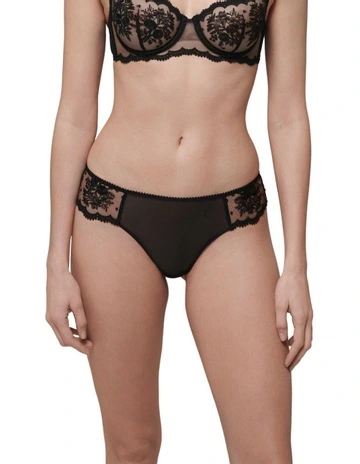 Intrigue Tanga in Black