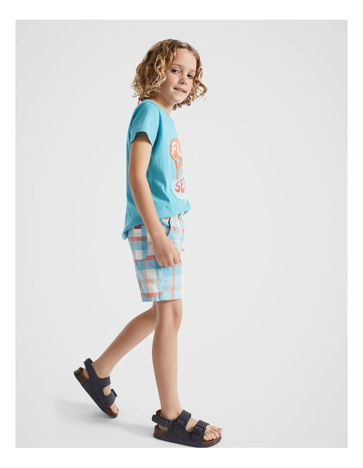Skateboard Tee in Maui Blue image 4