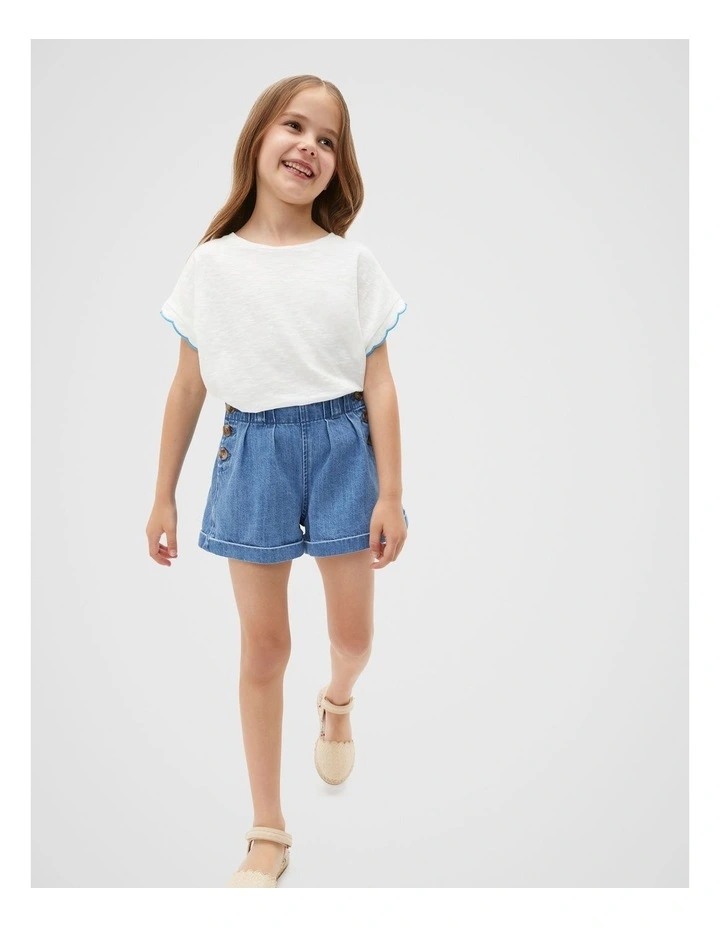 Scallop Detail Tee in Canvas image 3