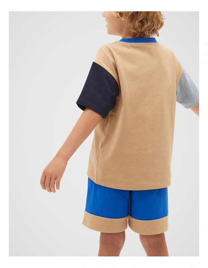 Spliced Tee in Multi image 2